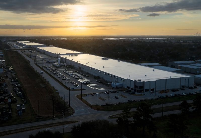 미국 제작이라고 적힌 Mac‑Mini는 연말에 출시될 예정이지만, 수량은 제한적일 가능성이 높습니다