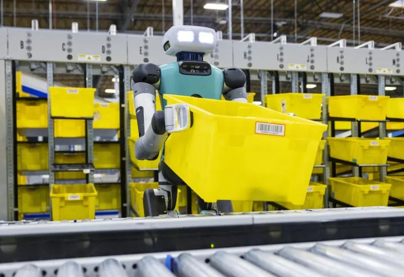 토요타는 RAV4 생산을 위해 아길리티 디짓(Humanoid Robot Family)을 도입했습니다