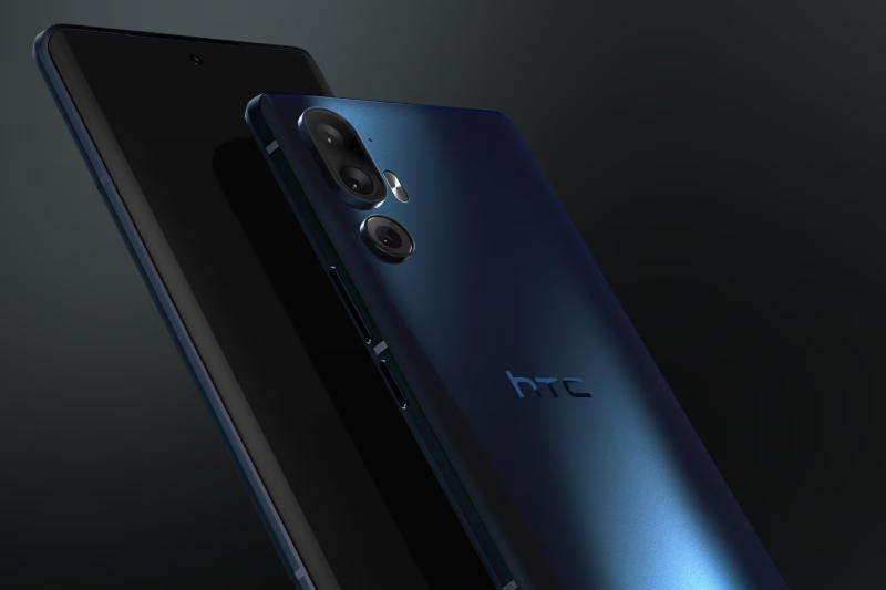 트럼프 모바일 T1은 HTC U24 프로와 너무 비슷해 보입니다