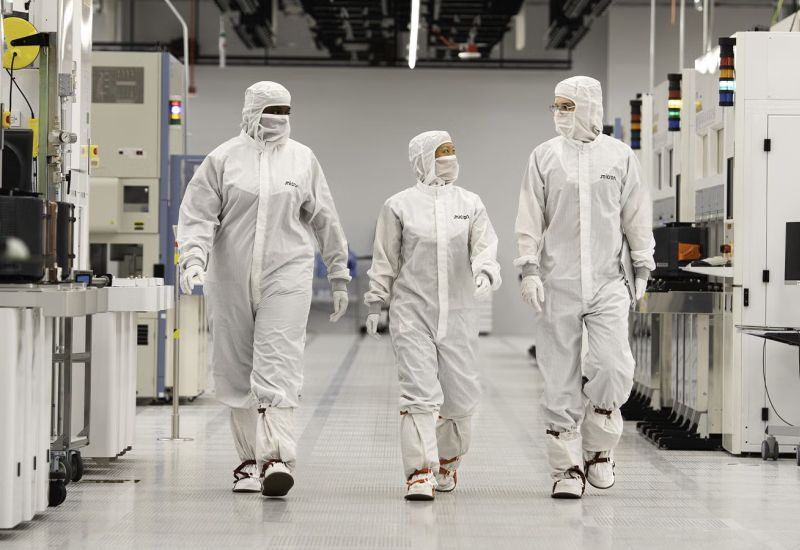 시장 전문가들은 메모리 가격이 떨어지기까지 몇 년이 더 걸릴 수 있다고 경고합니다