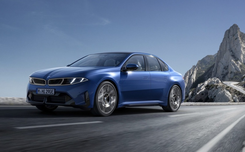 BMW는 i3를 선보였습니다 — 3시리즈 최초의 완전 전기 세단입니다