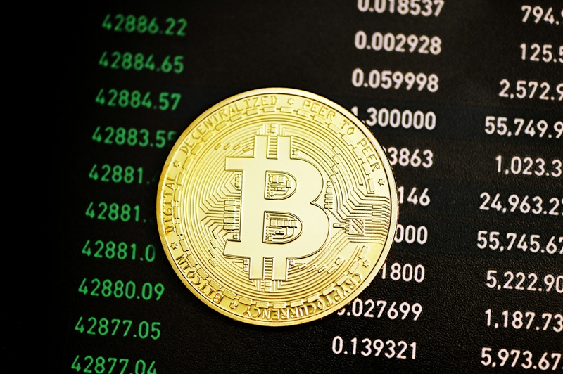 비트썸 한국 거래소가 실수로 각각 2,000 비트코인을 배포했습니다, 2,000만이 아니라.