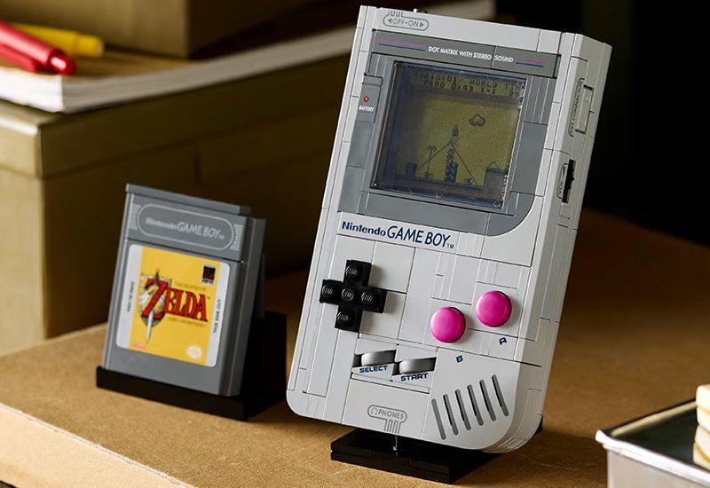 팔머 라키는 레트로 게임과 콘솔 장비 복원 프로젝트를 위해 10억 달러를 모금합니다