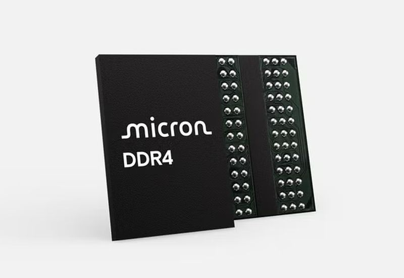DDR4와 관련된 메모리 모듈 및 마더보드 제조업체들이 생산을 확대하고 있습니다