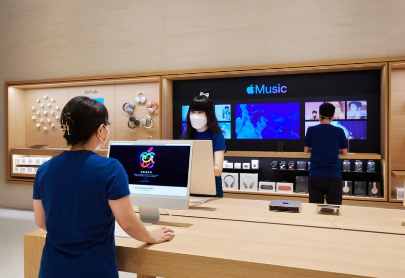 애플은 중국 개발자들을 위해 앱스토어 수수료를 인하했다.