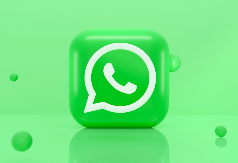 WhatsApp은 새로운 테마, 아이콘 및 18가지 색상 강조를 포함한 유료 구독 서비스인 Plus를 iOS에 도입했습니다