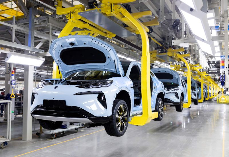 바이든은 중국에서 테슬라를 능가하며 전 세계 22개 국가와 지역에서 전기차 공급업체로서 선두에 섰습니다