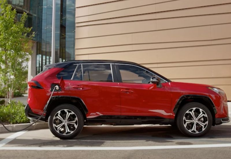 연구 결과 재충전형 하이브리드가 명시된 것보다 훨씬 더 많은 연료를 소비한다는 것이 밝혀졌습니다